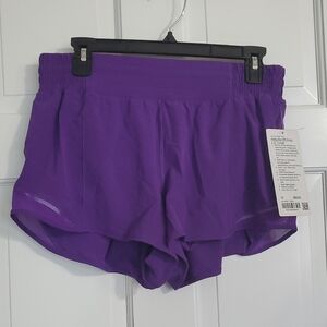 NWT Lulemon Hotty Hot HR 2.5 In College Purple Women's Shorts SZ 4